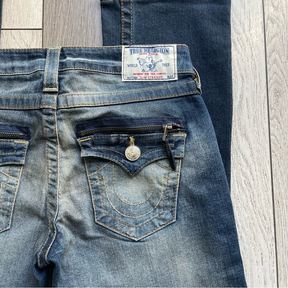 True Religion Blue Denim Jeans with Back Pockets - Picture 2 of 7